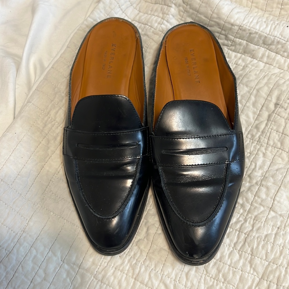 Everlane Slides